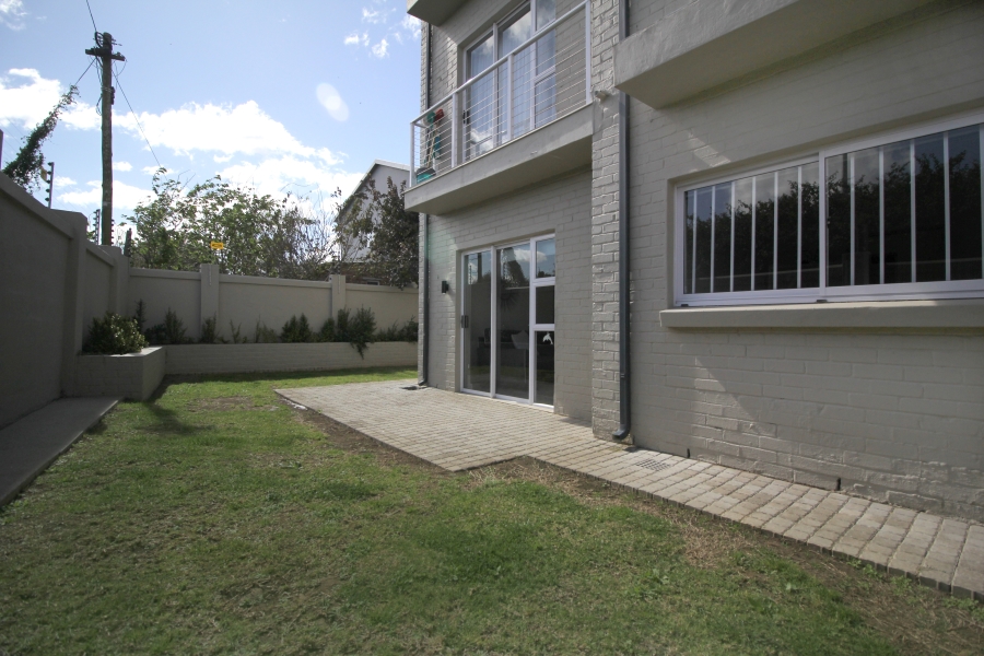 2 Bedroom Property for Sale in Hartenbos Central Western Cape